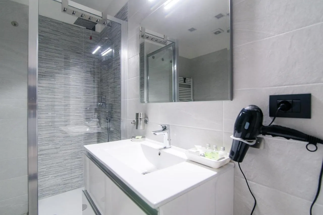 Ng Apartment - Downtown 코모 0*,