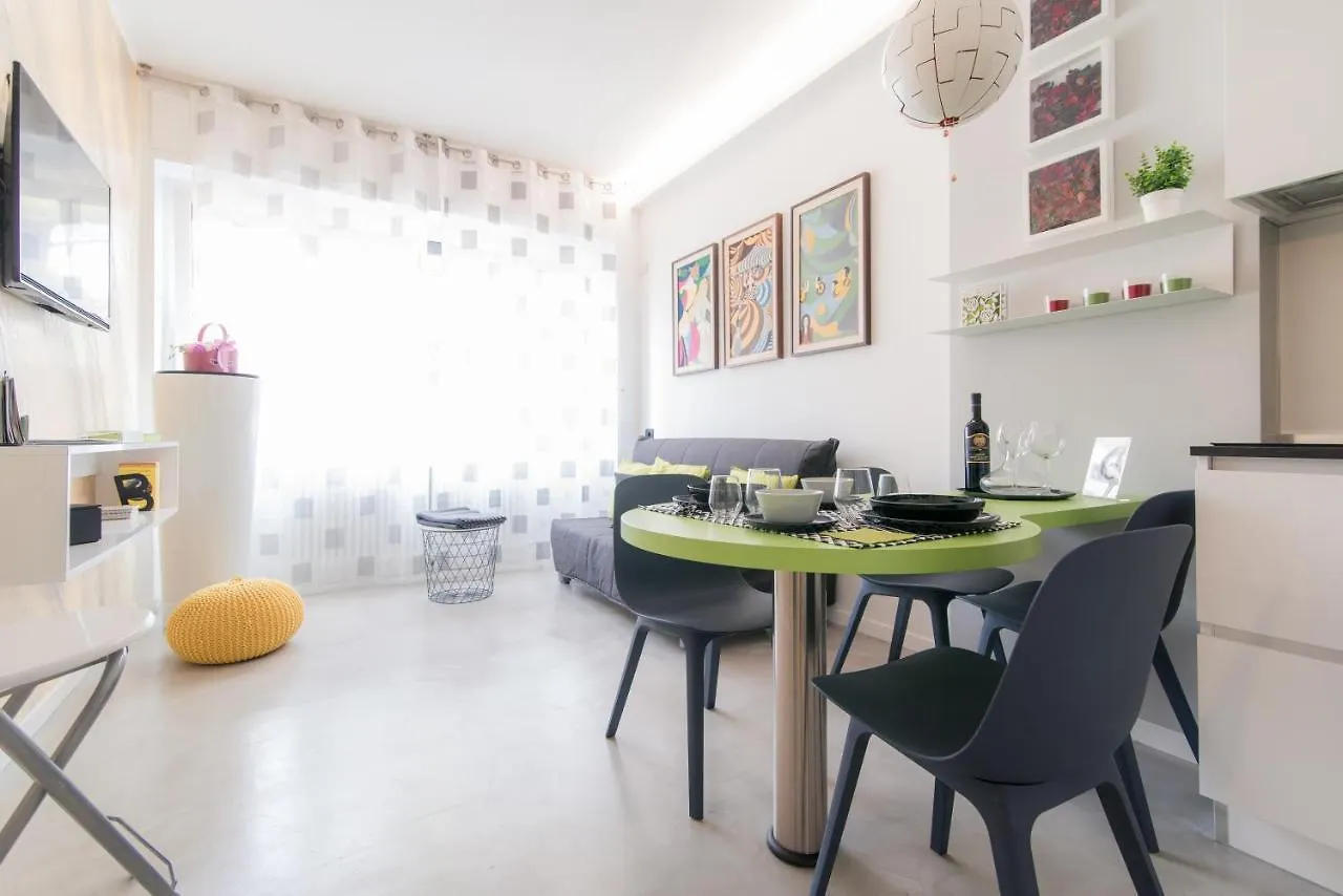 Ng Apartment - Downtown 코모 0*,