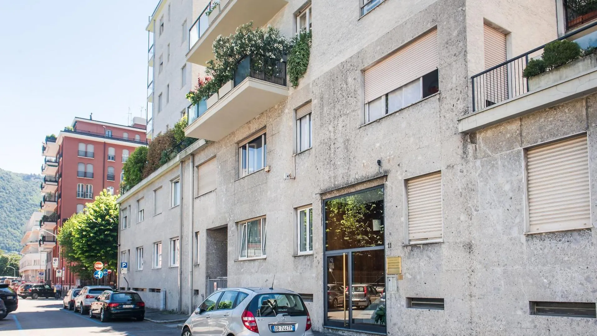 Ng Apartment - Downtown 코모